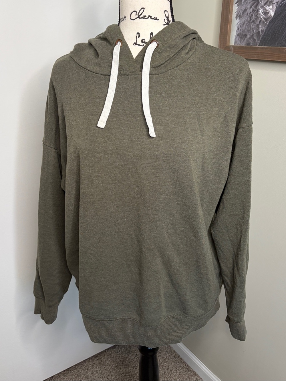 LIKE NEW! Buffalo David Bitton Olive Green Pullover Hoodie